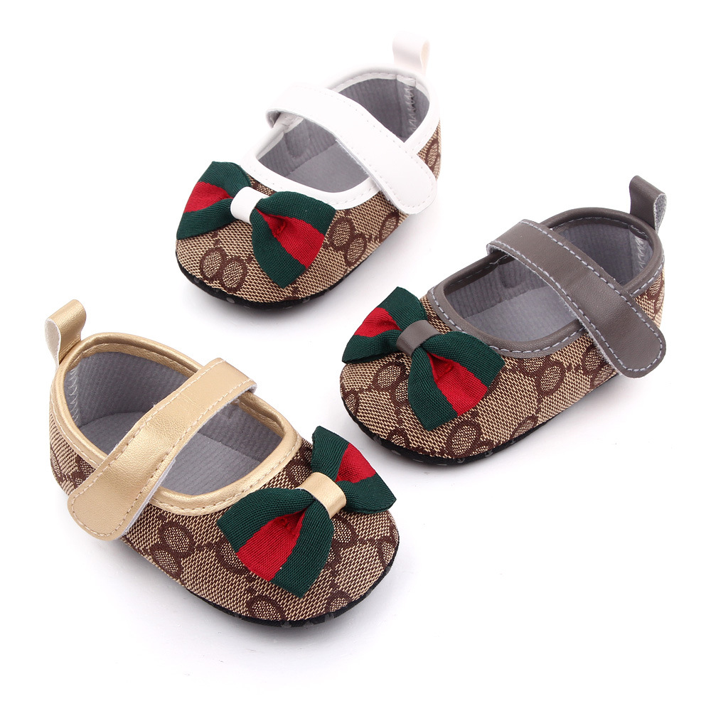 Baby Crib Shoes Toddler Girl Cotton Shoes Newborn Baby Princess Butterfly Knot Flat Bottom Shoes Suitable for Spring and Autumn
